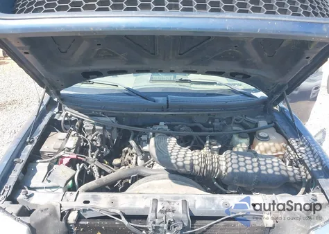 2005 Ford F-150 Stx/Xl/Xlt from USA, damaged, VIN 1FTRX12W05FA83251